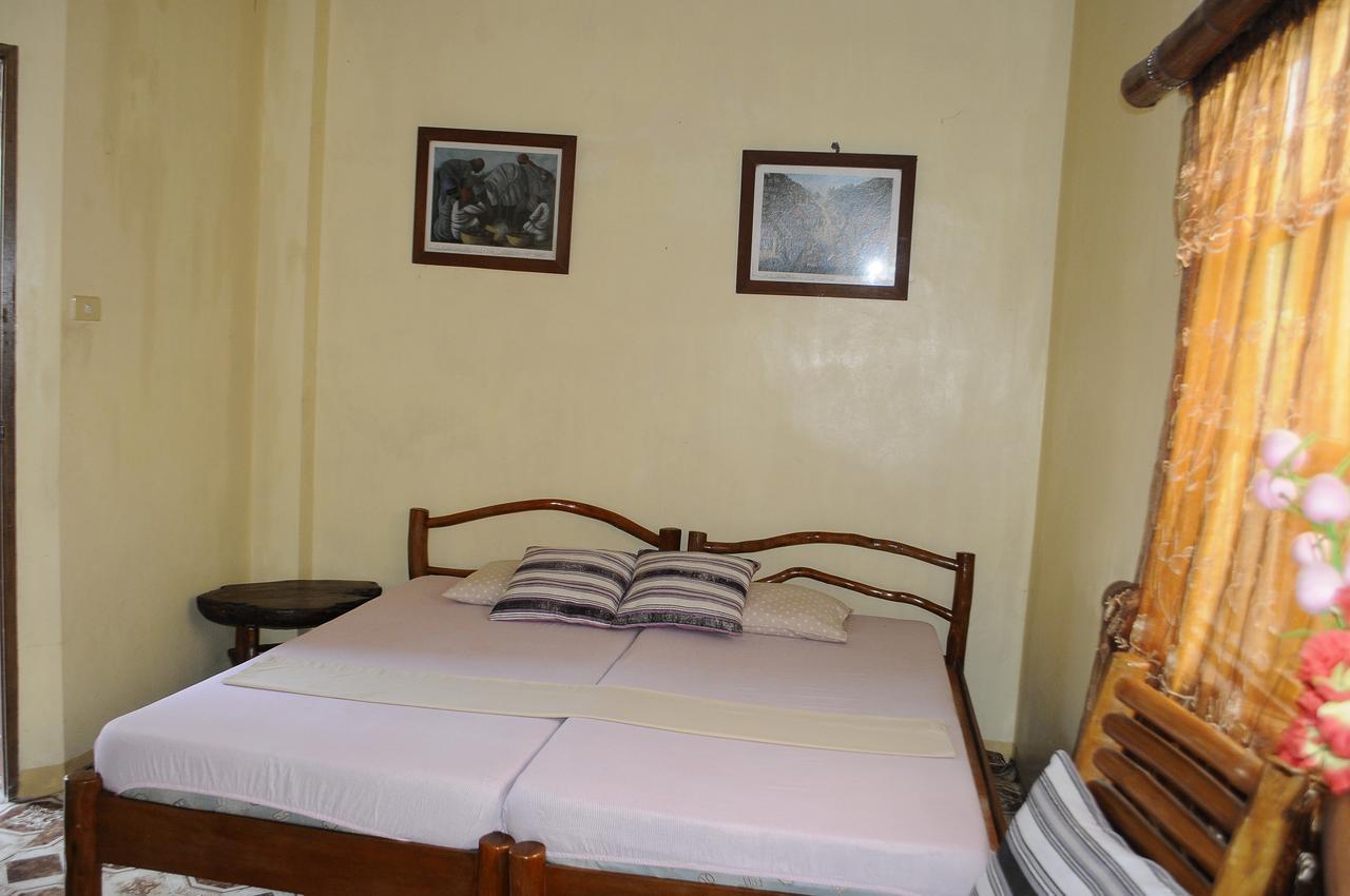 Casa Aviara Resort & Hotel Puerto Galera Bagian luar foto